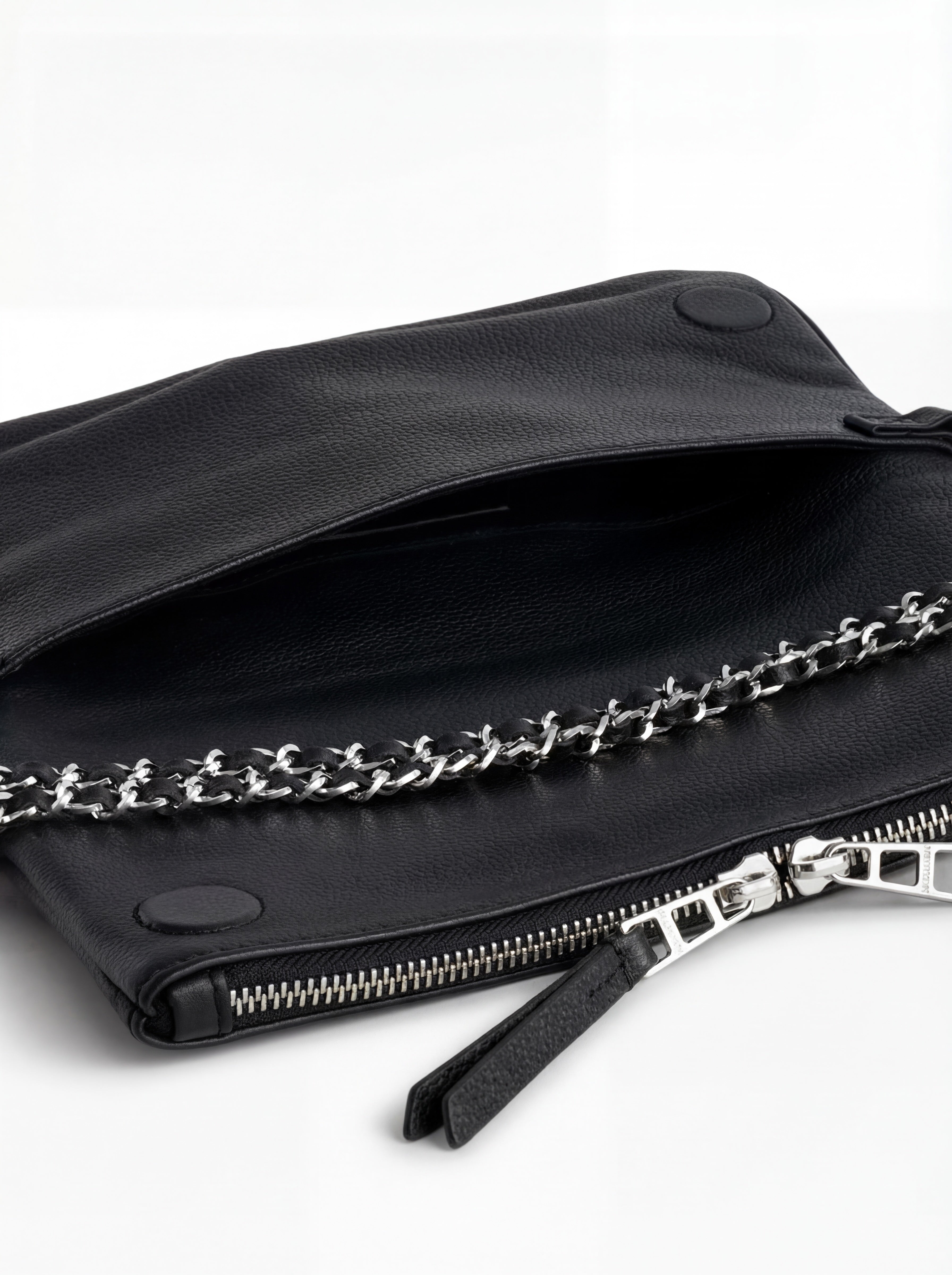 Notte Chain Shoulder Bag – Black